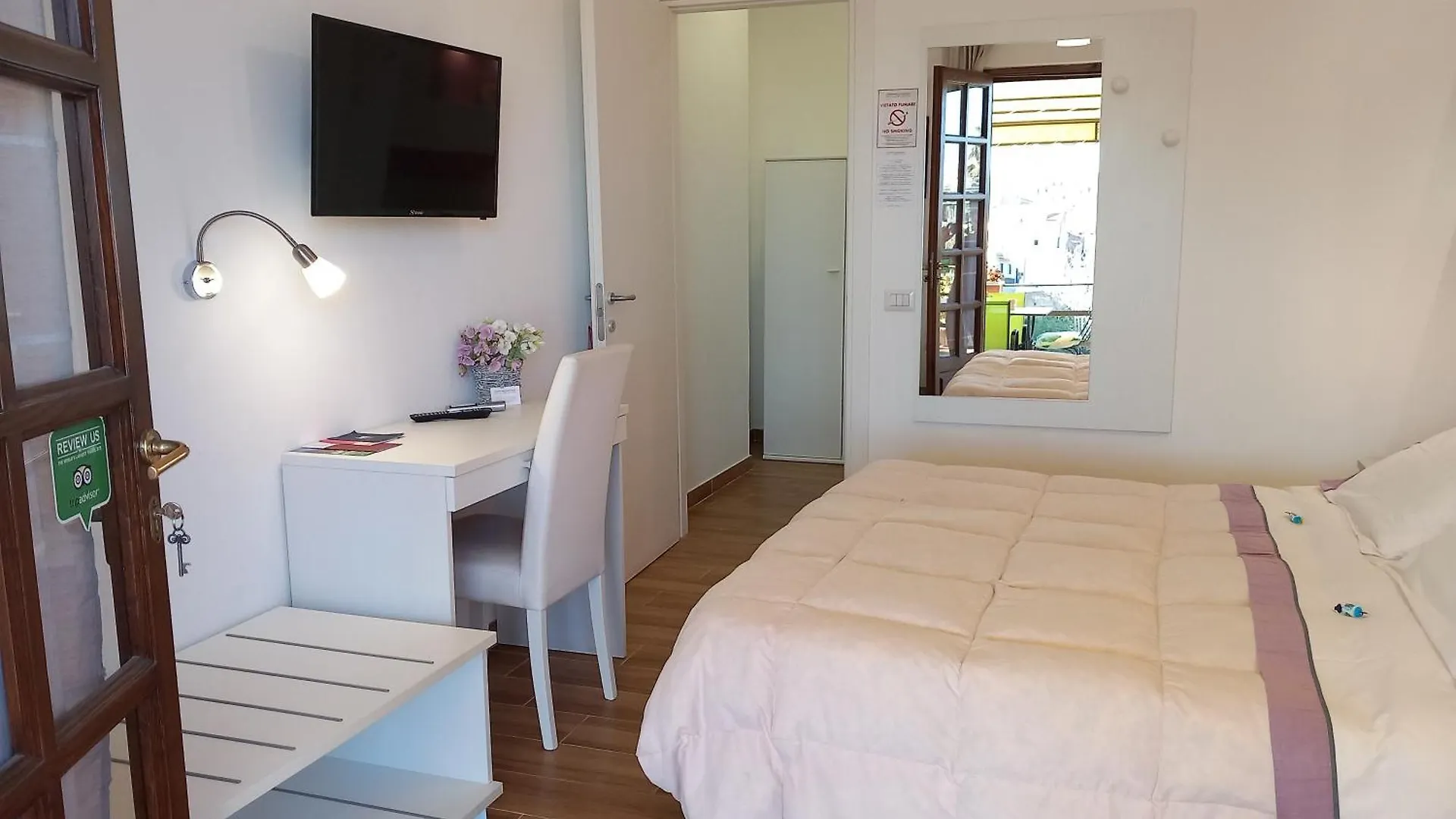 B&B Villa Letizia Castelbuono  3*, Castelbuono (Sicily) Italien