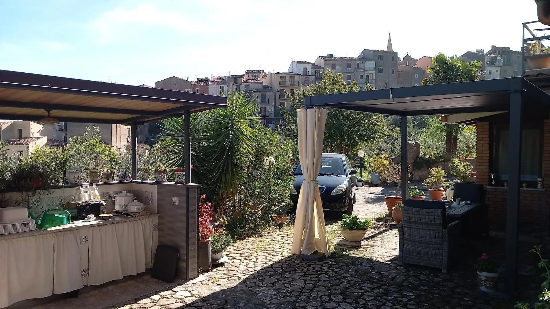 B&B Villa Letizia Castelbuono  Bed & Breakfast