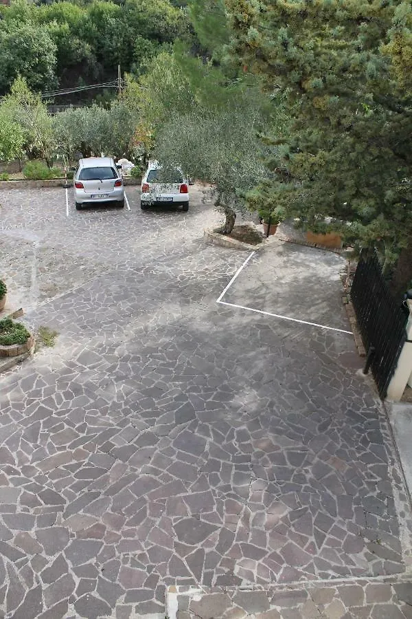 B&B Villa Letizia Castelbuono  Bed & Breakfast